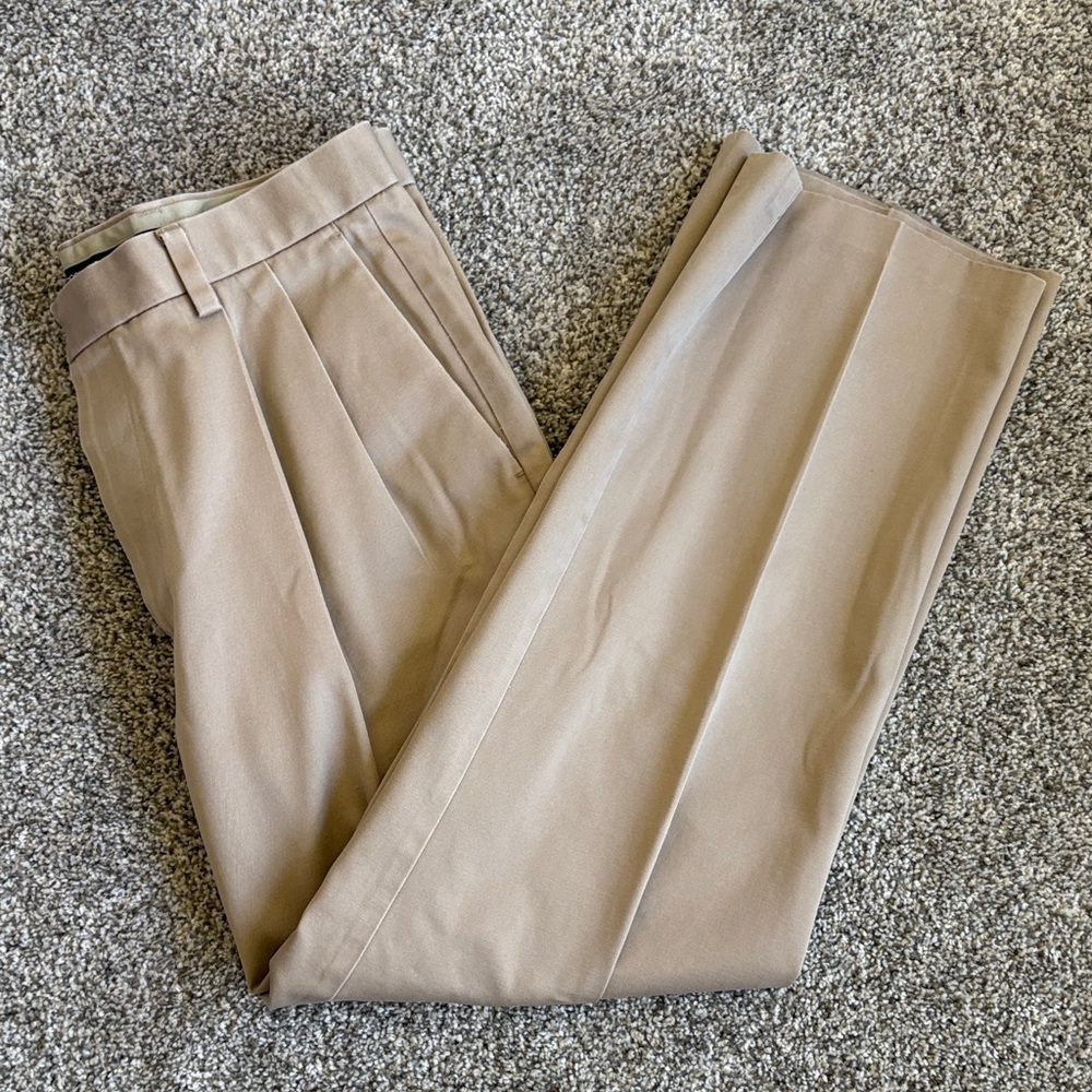 Dockers Men's Tan Dress Pants